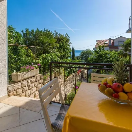 In Crikvenica With One-bedroom 6 Apartment