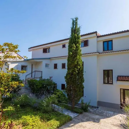 Apartment In Crikvenica With One-bedroom 6